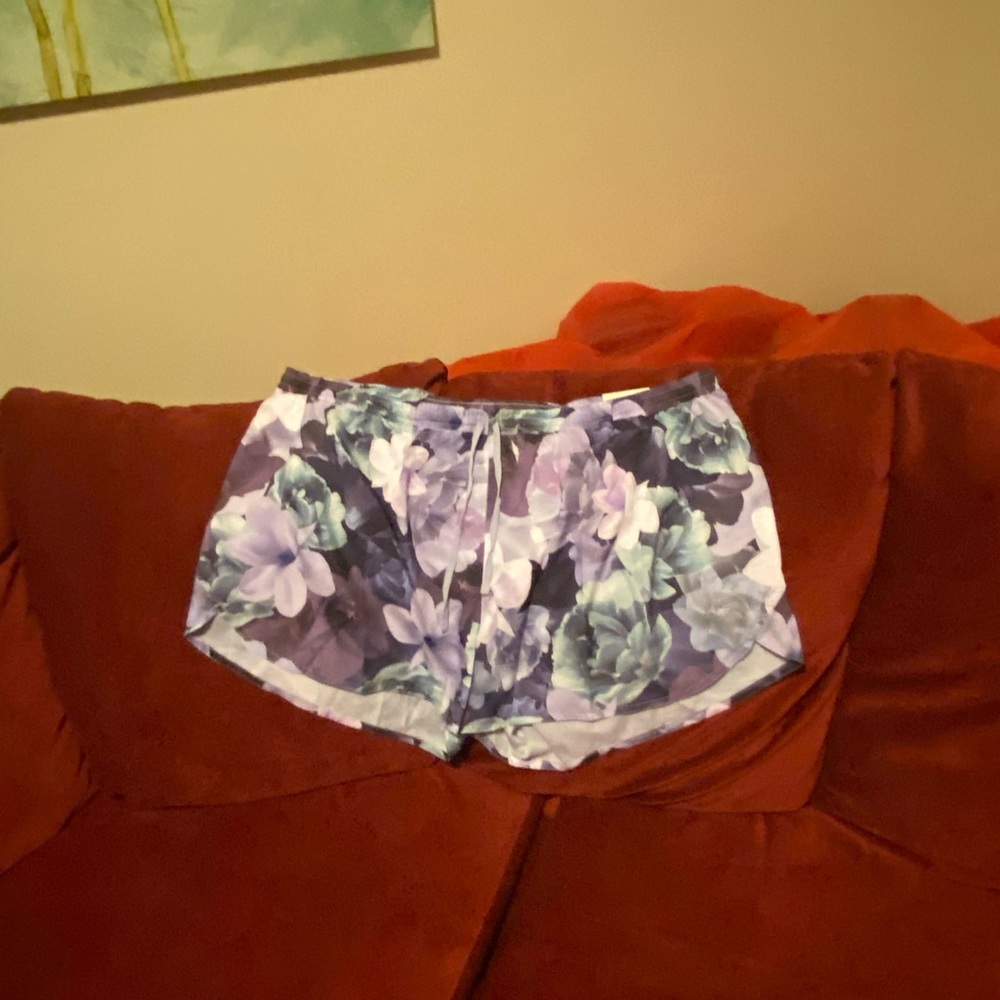 Active Shorts